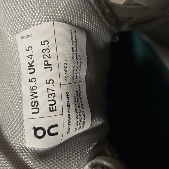 On Cloud X - Picture 8 of 8